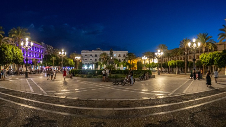 Jerez, la ciudad que alumbra el vino